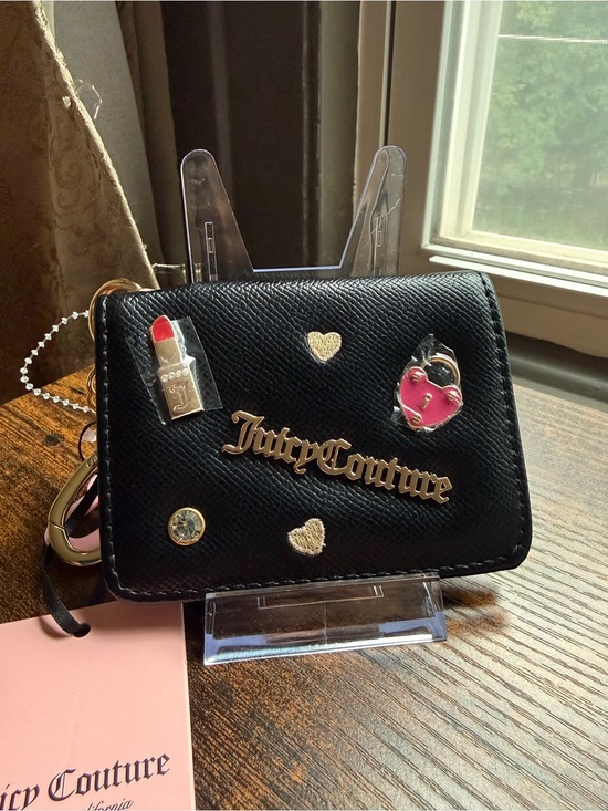 Juicy Couture Handbags - NWT Juicy Couture Black Mini Wallet with Lipstick & Heart Charms
